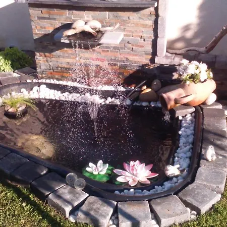 Le Nichoir Des Fauvettes Spa B&B Bressols
