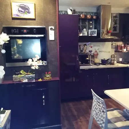 Le Nichoir Des Fauvettes Spa B&B * Bressols